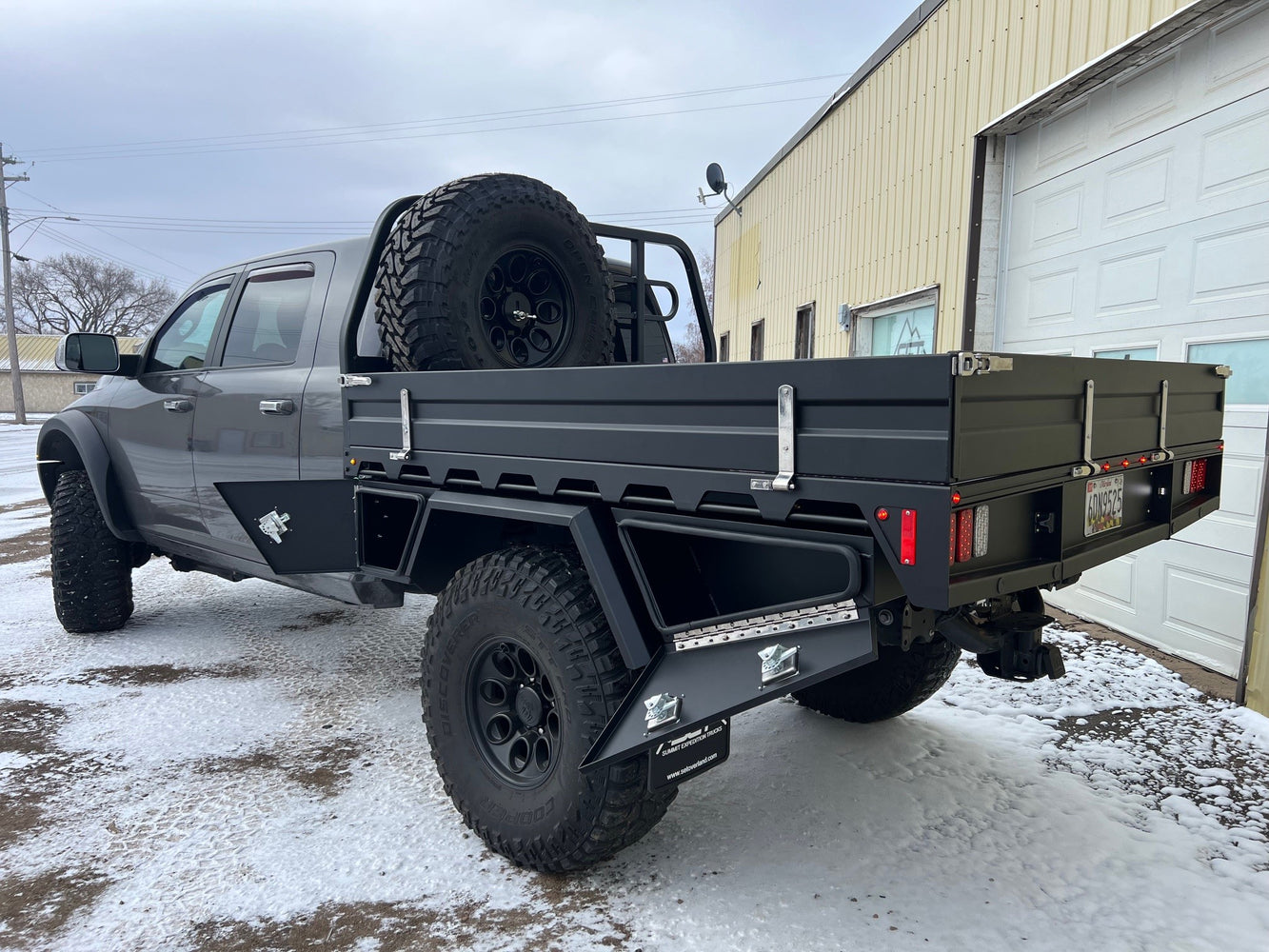 Summit Expedition Trucks Flatbed – Mule Expedition Outfitters