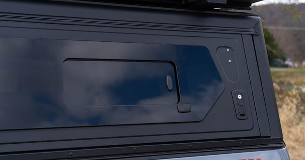 ALU-CAB CONTOUR CANOPY TACOMA SHORTBED 2016-2023 WITH SIDE WINDOWS
