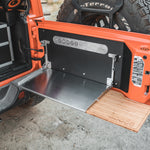 Goose Gear Tailgate Table for Jeep Wrangler JL and JLU
