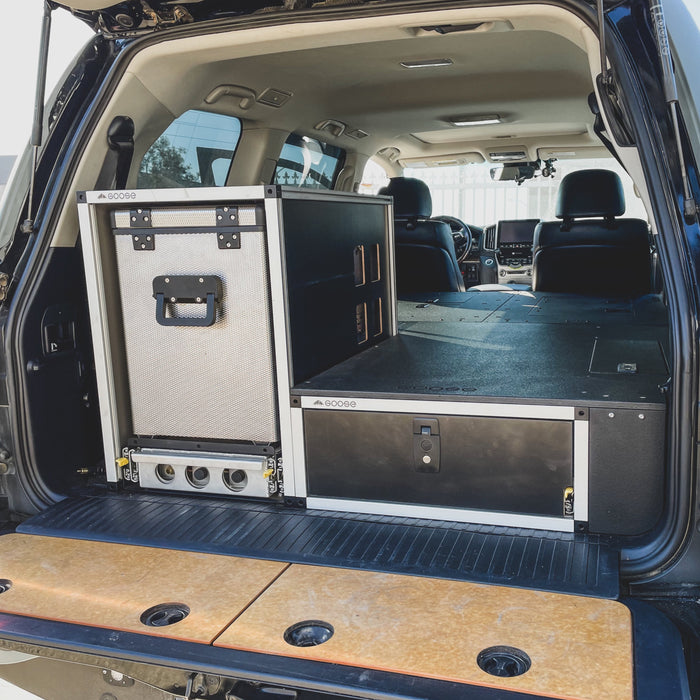 ULTIMATE CHEF AND SLEEP PACKAGE FOR THE TOYOTA LAND CRUISER 200 SERIES