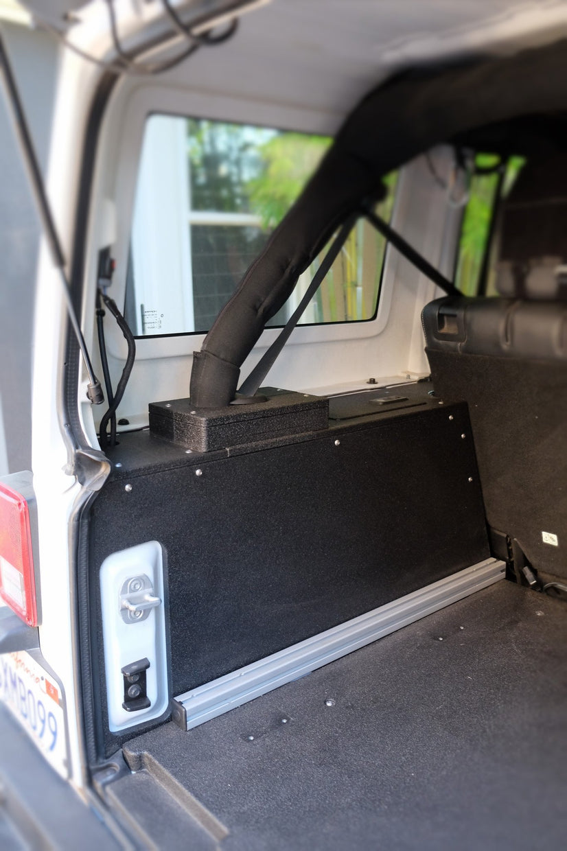 Goose Gear Jeep Wrangler JK Unlimited Side Cubbies for 20072018 4 Doo